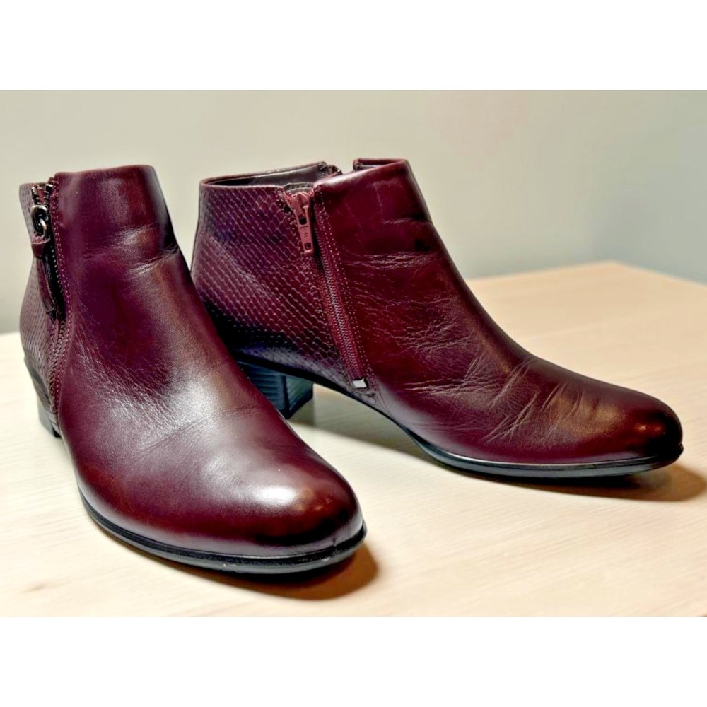 ECCO Shape 35 Wine Burgundy Leather Ankle Booties Womens 8-8.5 Snake Panel Block